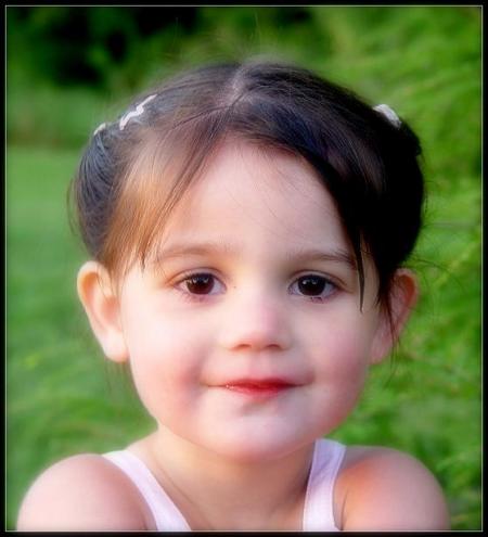 hooo combien elle est mimi  la petite  je l'adoore